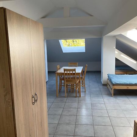 Kavkaz Restaurant & Hotel Lohmar Extérieur photo