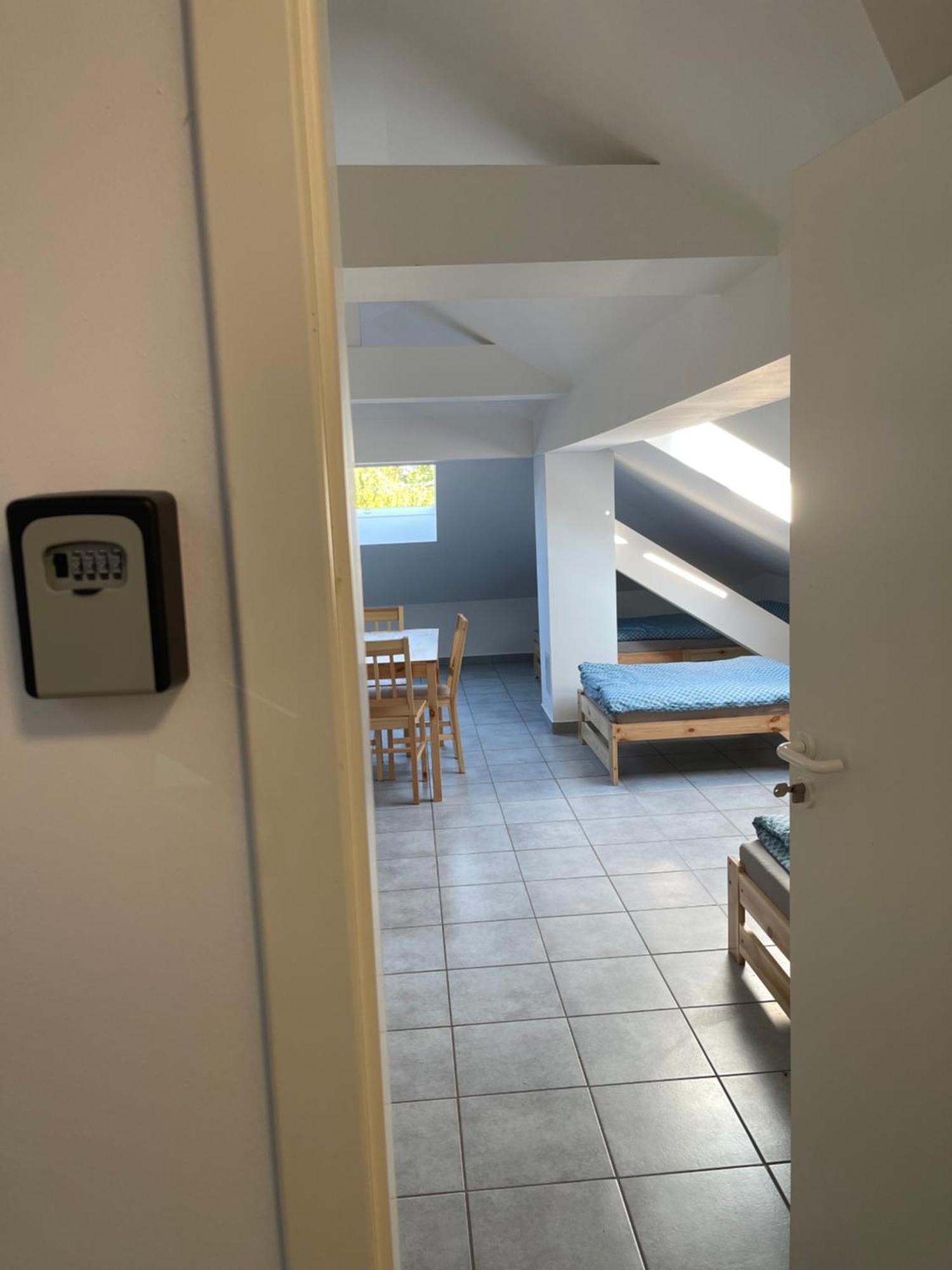 Kavkaz Restaurant & Hotel Lohmar Extérieur photo